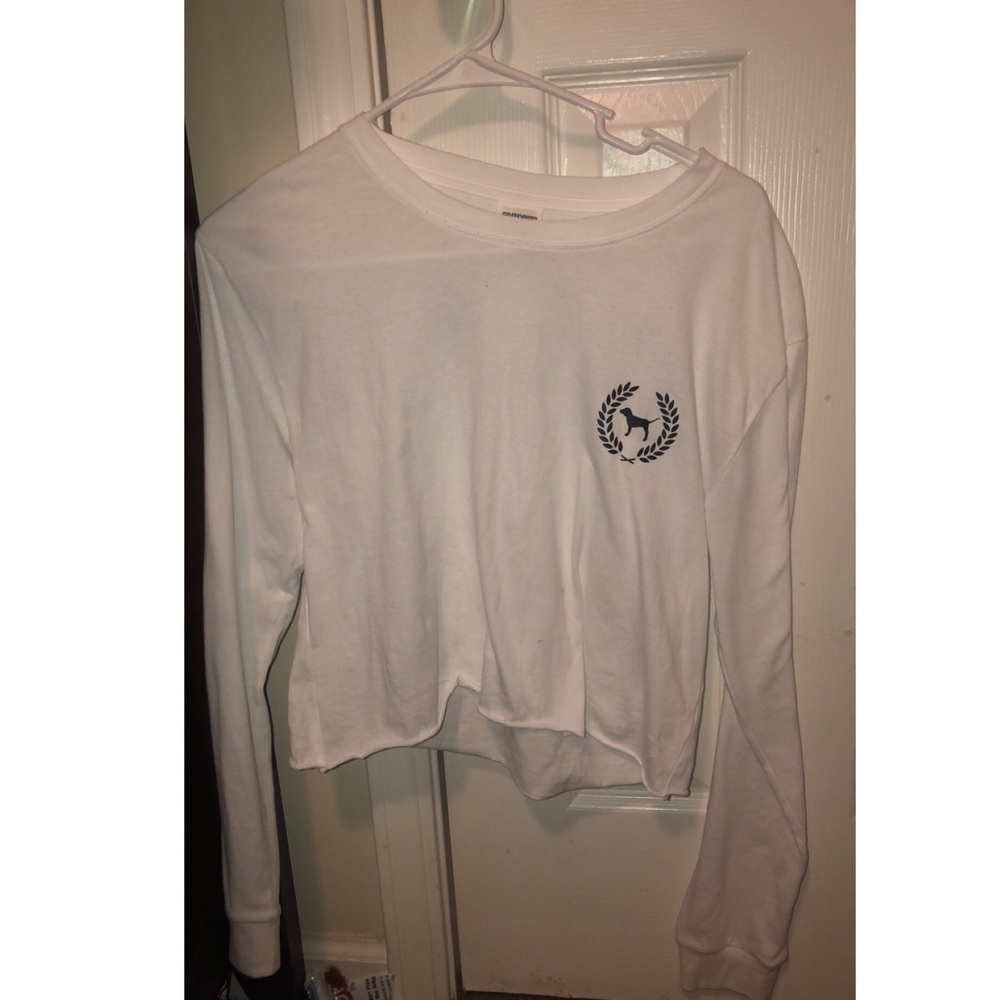Victoria’s Secret Long Sleeve Crop Top
